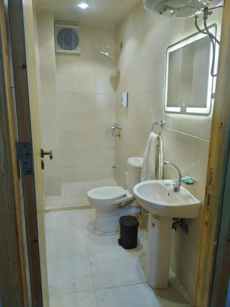 Richard Pyramids Inn Hotel Kafret el-Gabal Buitenkant foto